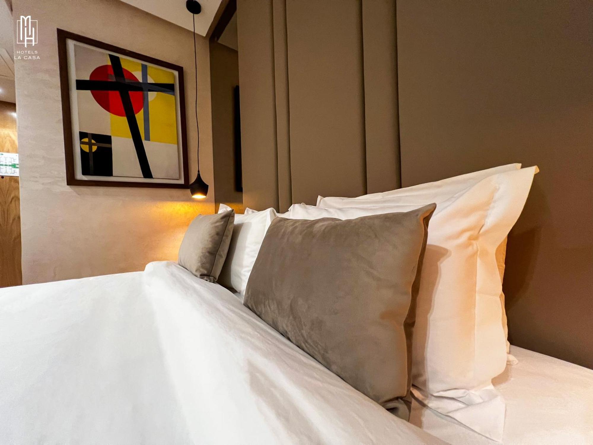Mh Hotel La Casa Лаюне Екстериор снимка