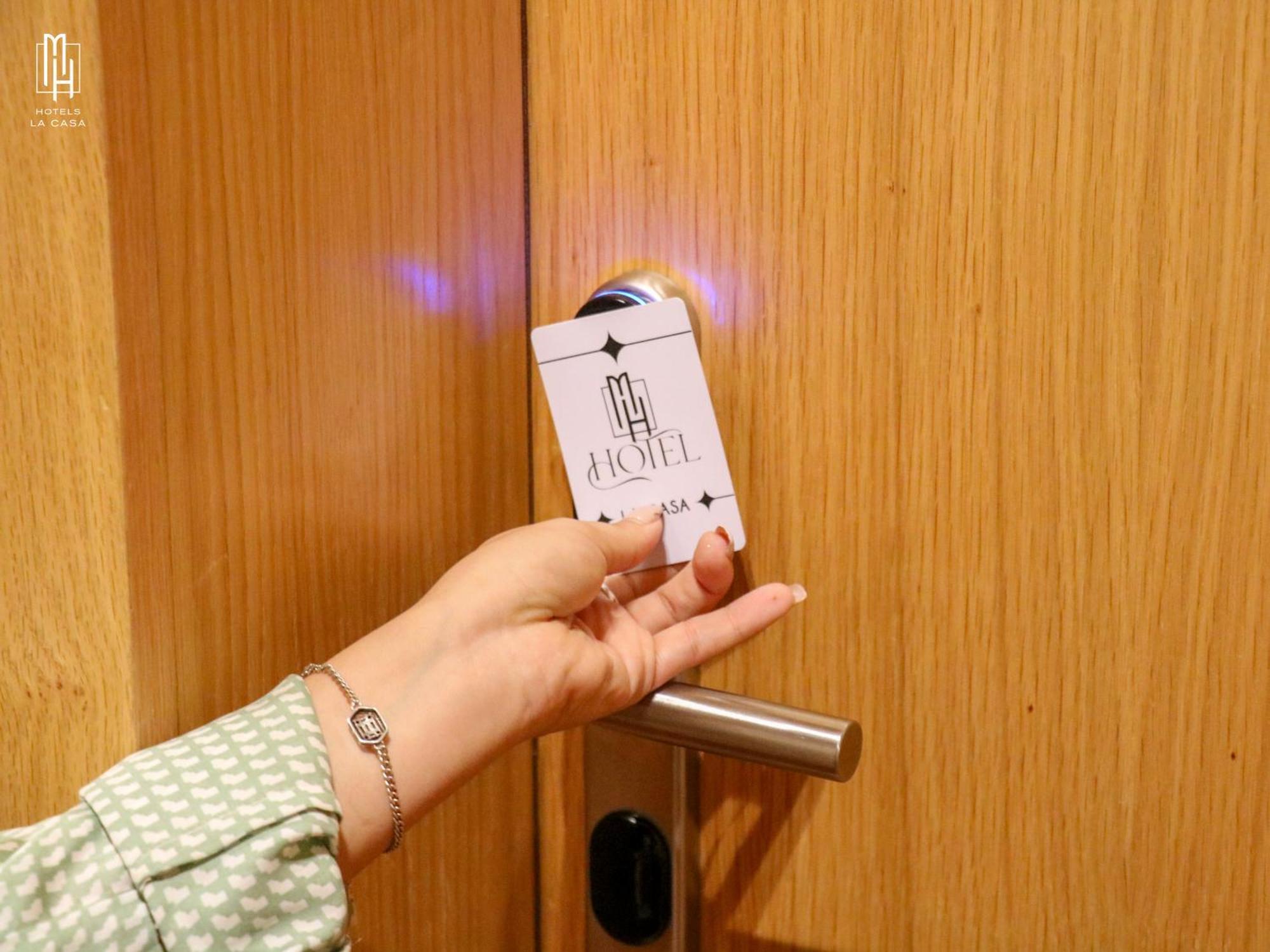 Mh Hotel La Casa Лаюне Екстериор снимка